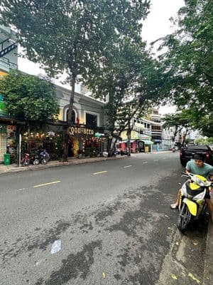 Nhà mặt tiền đường Trần Nhật Duật -Phước Hòa - nha Trang