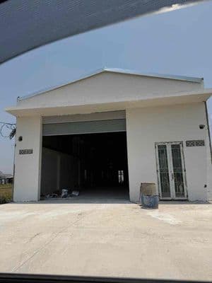 Bán Nhà Kho mới xây xong 700m