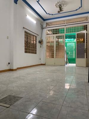 Cho thuê nhà ở đường Đồng Xoài gần chợ Hoàng Hoa Thám DTSD 60m2