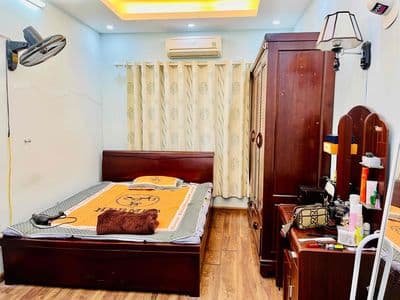 cho thuê căn hộ 68m2