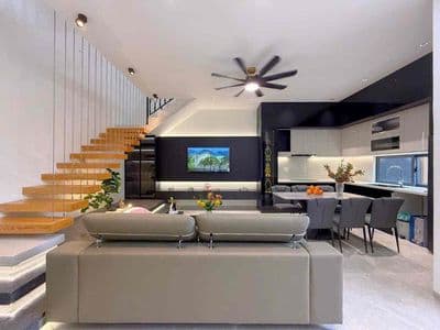 Nhà 3 Tầng gần Biển Hoà Minh giá cực rẻ