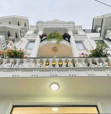 Nhà nguyên căn full nội thất 5x12 đúc 1T1L3L giá 25tr/th
