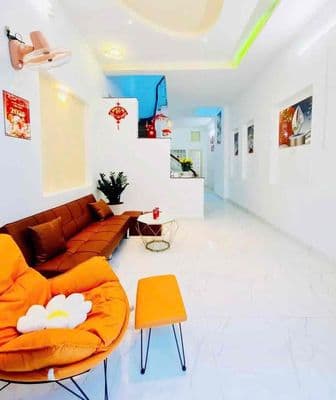 40m2 (4 x 10) - Trệt 1 Lầu ĐÚC - Nguyễn Kiệm, Gần CV Gia Định