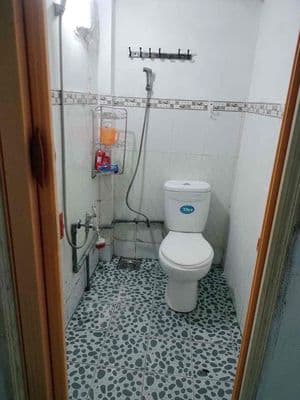cho thue 4 m dài 12 m 1 phòng nhà trệt mặt tiền hẽm xe hơi