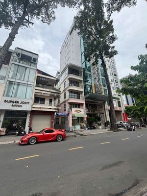 Căn 2MT 90 Bùi Thị Xuân, Bến Thành, Q1. Dt: 5x20m, Kc: trệt 4 lầu
