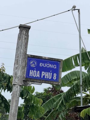 Mặt tiền Hoà Phú 8 Trục đường 5.5m vỉa hè 3m Nằm ngay trung tâm phường