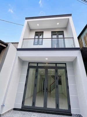Bán nhà trệ lầu Rẻ - Đẹp gần ngã tư Chiêu Liêu - Dĩ An