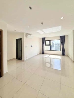 Origami studio diện tích lớn đúng 5.000.000vnd, đầu tháng 10 ở được