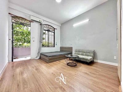 Căn hộ 1pn rộng 35m2 - ngay nguyễn gia trí - full nội thất - balcon