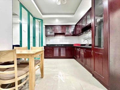 Siêu phẩm 1pn - tách bếp - rộng 40m2 - ngay nguyễn đình chính, pn