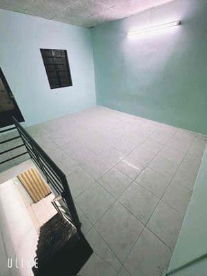 nha cho thuê ngan 4m5 dai 5m 1 lầu hẽm viên mình hướng Nguyễn văn linh