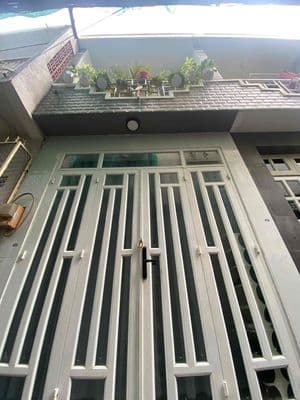 Bán nhà sát mặt tiền Lê Hồng Phong Q10 3.5x10m 2 tầng 2PN