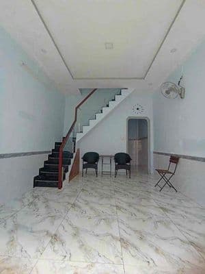 Nhà nguyễn thị tú 4x7m 1 lầu 2 phòng 6tr/ tháng