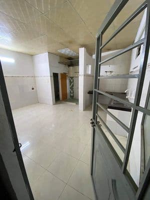 Bán dãy trọ gần cầu Rồng 85m2 x 2 tầng chỉ 5 tỷ xx
