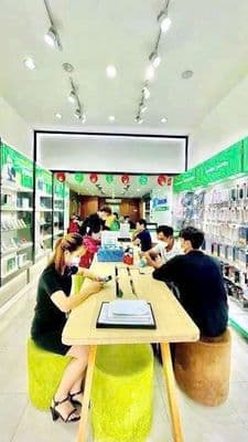 Cho Thuê Nhà Mặt Tiền Đường 3/2 Quận 10 – 4x20m – 2 Phòng