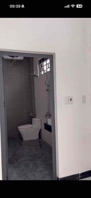 Cho thuê nhà 2 tầng 2PN có điều hoà đường Tân Lưu