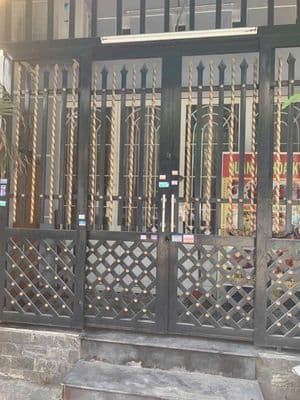 Cho thuê nhà nguyên căn, trung tâm quận bình tân
