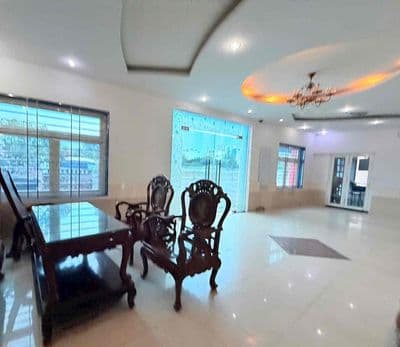 cho thuê nhà mặt tiền Nguyễn Văn Linh 12.5x16 giá 50 tr