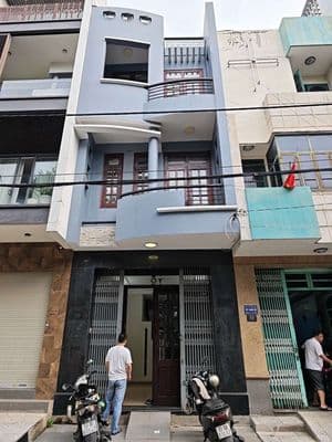 chính chủ cho thuê MT 63 đường 72 KDC Bình Phú