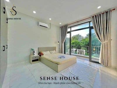 Căn hộ 1 phòng ngủ ban công thoáng ngay trục lạc long quân - bình thơi