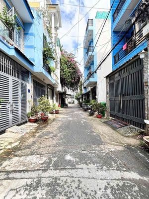Bán nhà LK 8-9, BHH: 4x15 đúc 3 lầu, 4PN, 5WC