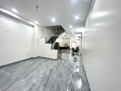 Nhà mới xây 5x24 kiên cố hoàn công đầy đủ, vô ở ngay không cần sửa