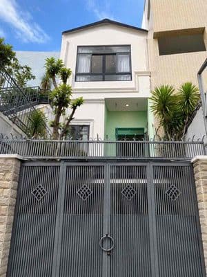 mặt tiền phú nhuận ngang 4.6m dài 15m 3 tầng tiện kinh doanh chỉ 22tr