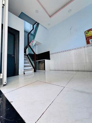 Dương Bá Trạc, 1 Trệt, 2 Lầu, Sổ Hồng Riêng, Chỉ Hơn 2 Tỏi