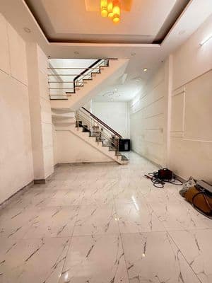 Nhà 4pn đường 20m nguyễn bình ở liền