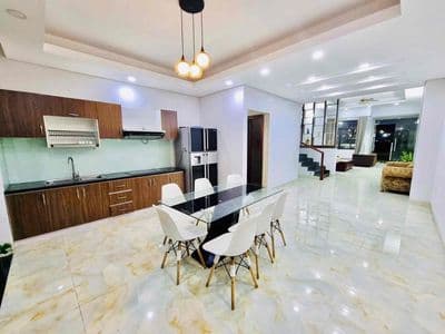 Cho thuê nhà 3 tầng mặt tiền trong khu ĐA PHƯỚC