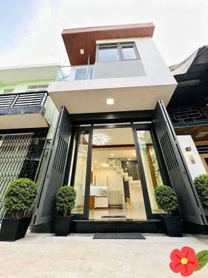 Nhà mới đẹp q8 – 2 tầng - kết nối q1,q5, kdc trung sơn.
