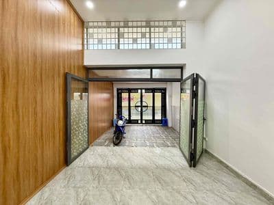 Cho thuê mbkd mặt tiền đường số 17 thông lâm văn bền lối đi riêng biệt