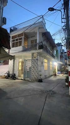 Cho thuê nhà ni sư huỳnh liên - tân bình - 4pn - 10 trieu