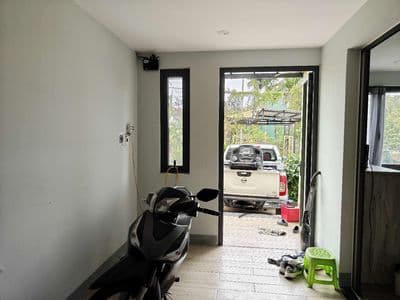Nguyên căn 1PN, sân đậu ô tô