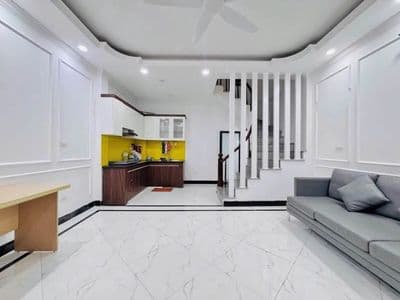 Cho thuê nhà phố nguyễn ngọc nại, 38m2 x 4t, mt 5m, để ở + kd, vp cty