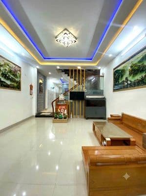 Chính chủ cho thuê nhà 3 tầng – mt bàu cầu 6, hòa xuân