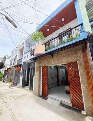 Hẻm xe hơi - siu phẩm nhà 2 tầng- lê văn quới - sổ đẹp- nhỉnh 4t