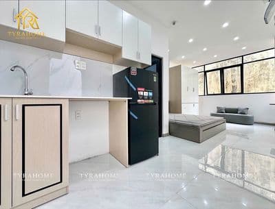 CĂN ĐẸP Studio ban công 37m2 – Full NT xịn kế ĐH Văn Lang CS2