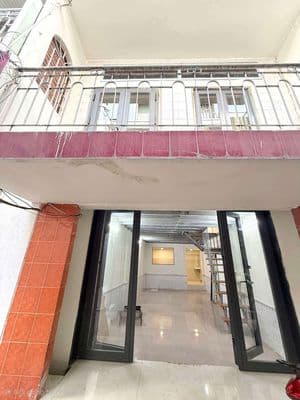 nhà mới hẻm rộng phạm thế hiển P6 Q8