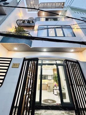 Cần bán nhà mới xây, full nội thất k356 hoàng diệu, đà nẵng