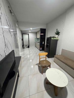 Cho Thuê căn hộ full nội thất 2pn-1wc 9,2tr ở liền