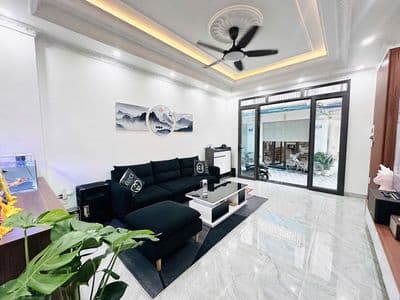 Nhà 3 tầng Hùng Vương Hồng Bàng 50m2 gần trường chợ giá chỉ 2,9 tỷ
