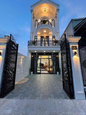 Chính chủ bán nhà 3 tầng Mặt tiền Nguyễn Nhược Pháp - Phước Lý