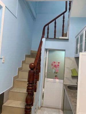 Nhà nguyên căn sát mặt tiền Đặng thúc Vịnh 2 lầu