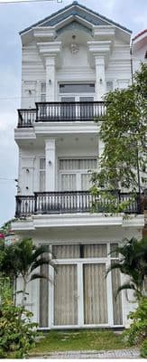 Bán nhà ở KDC Hồng Loan lô 6