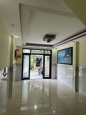 Nhà 2 tầng Nại Thịnh 1 sát với góc Lê Chân