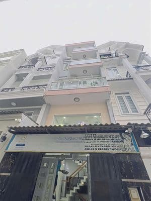 cho thuê nhà sạch đẹp 3.5 tấm hẻm xe hơi 1122 Quang Trung Gò Vấp 15tr