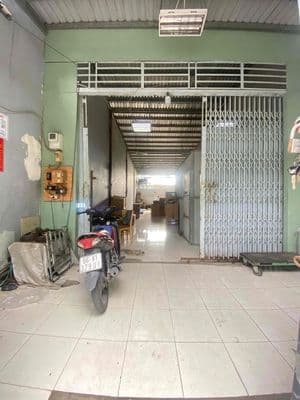 Kho cho thuê MT khu Bình Phú An Duong Vương Q6 DT 5 x 20 giá 10 triệu