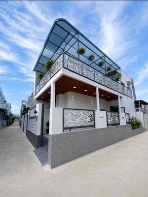 Nhà đẹp Long An Cần Giuộc 2 mặt tiền hẽm xe hơi
