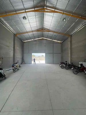 Cho thuê kho 600m2 28tr - đường tải lớn - điện 3pha